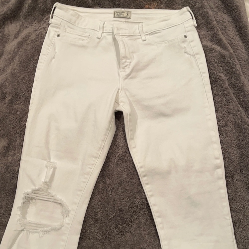 Abercrombie & Fitch Low-rise White Skinny Jeans